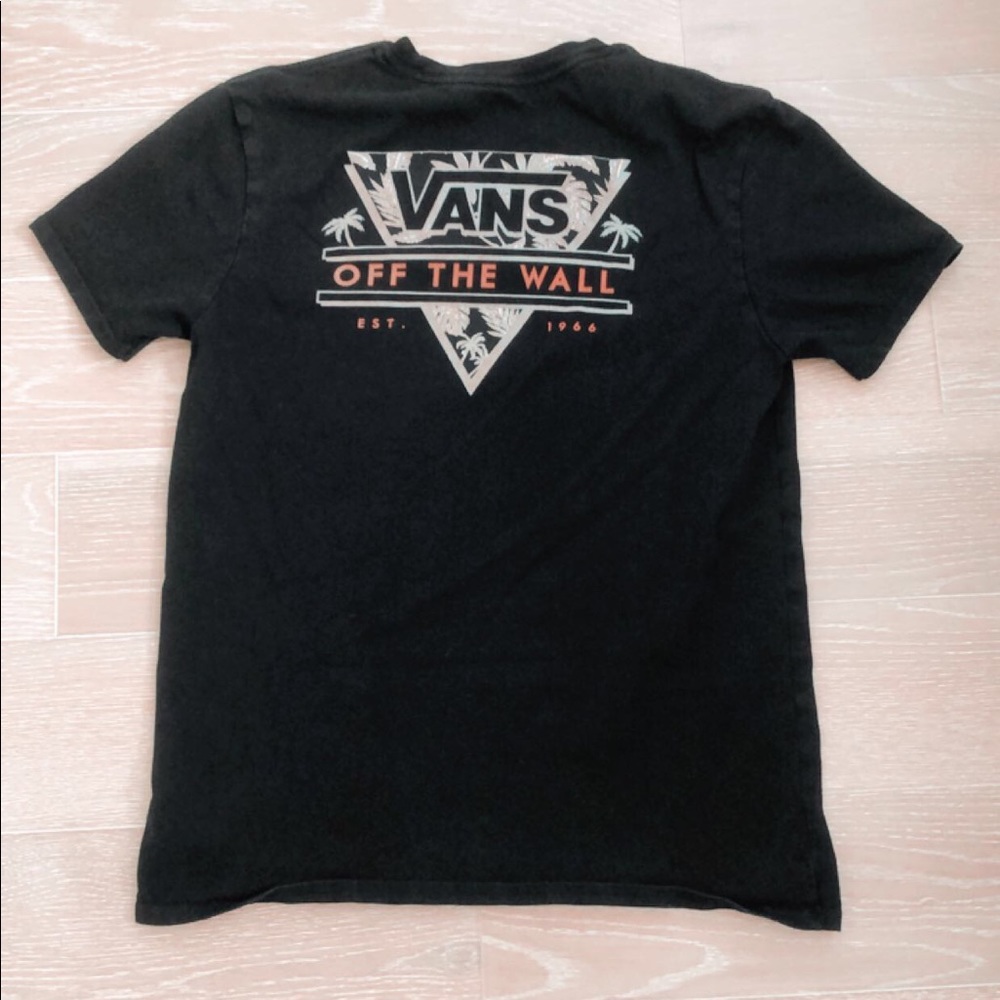 Vans top